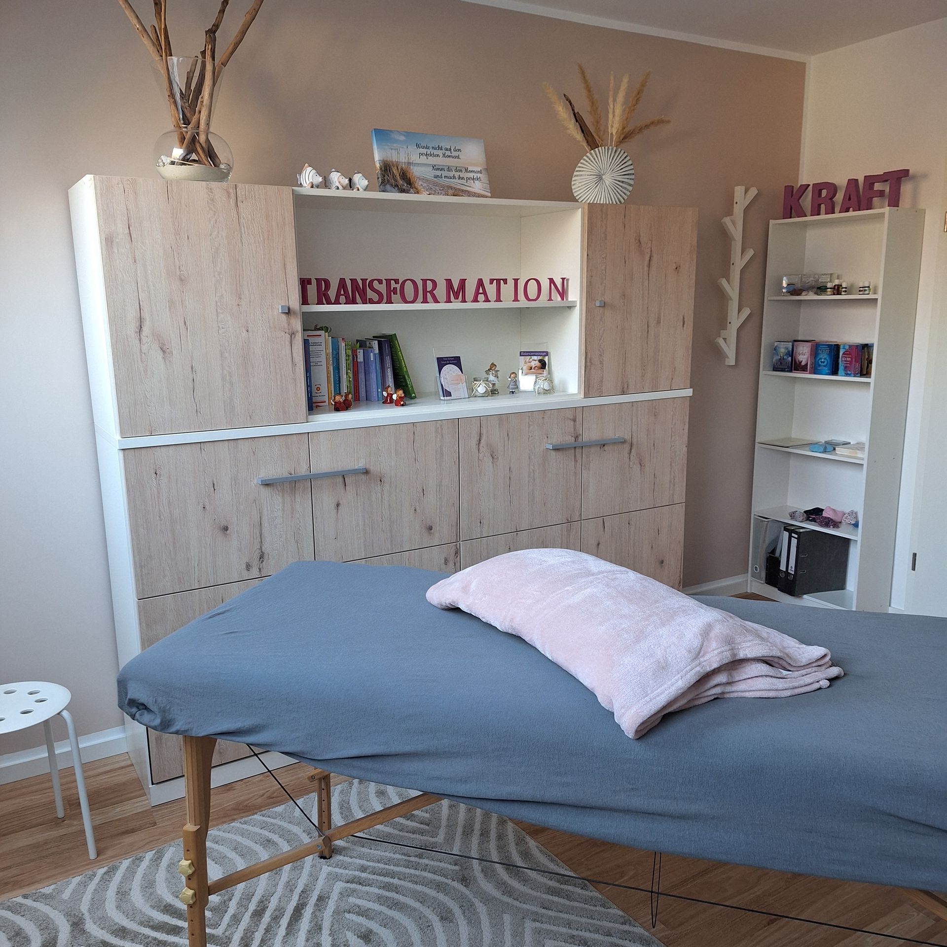 ganzheitlich Massage, Entspannung, Körperarbeit