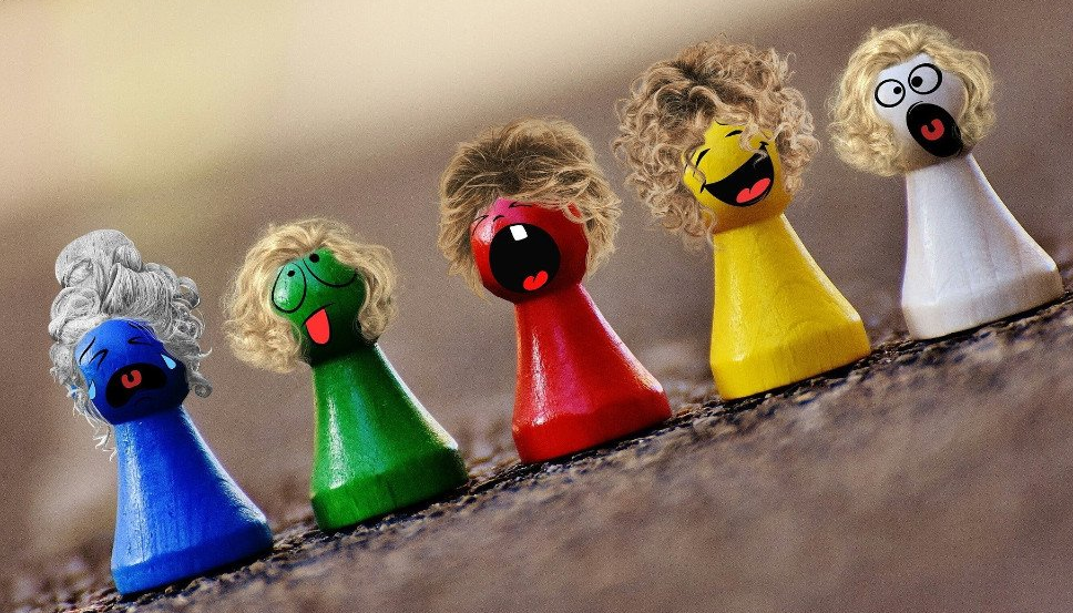 Spielkegel Was ist aufällig?