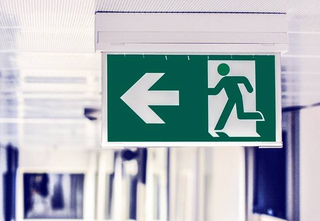 Protexia incendie, vérification réparation et installation de blocs de secours pour la protection incendie