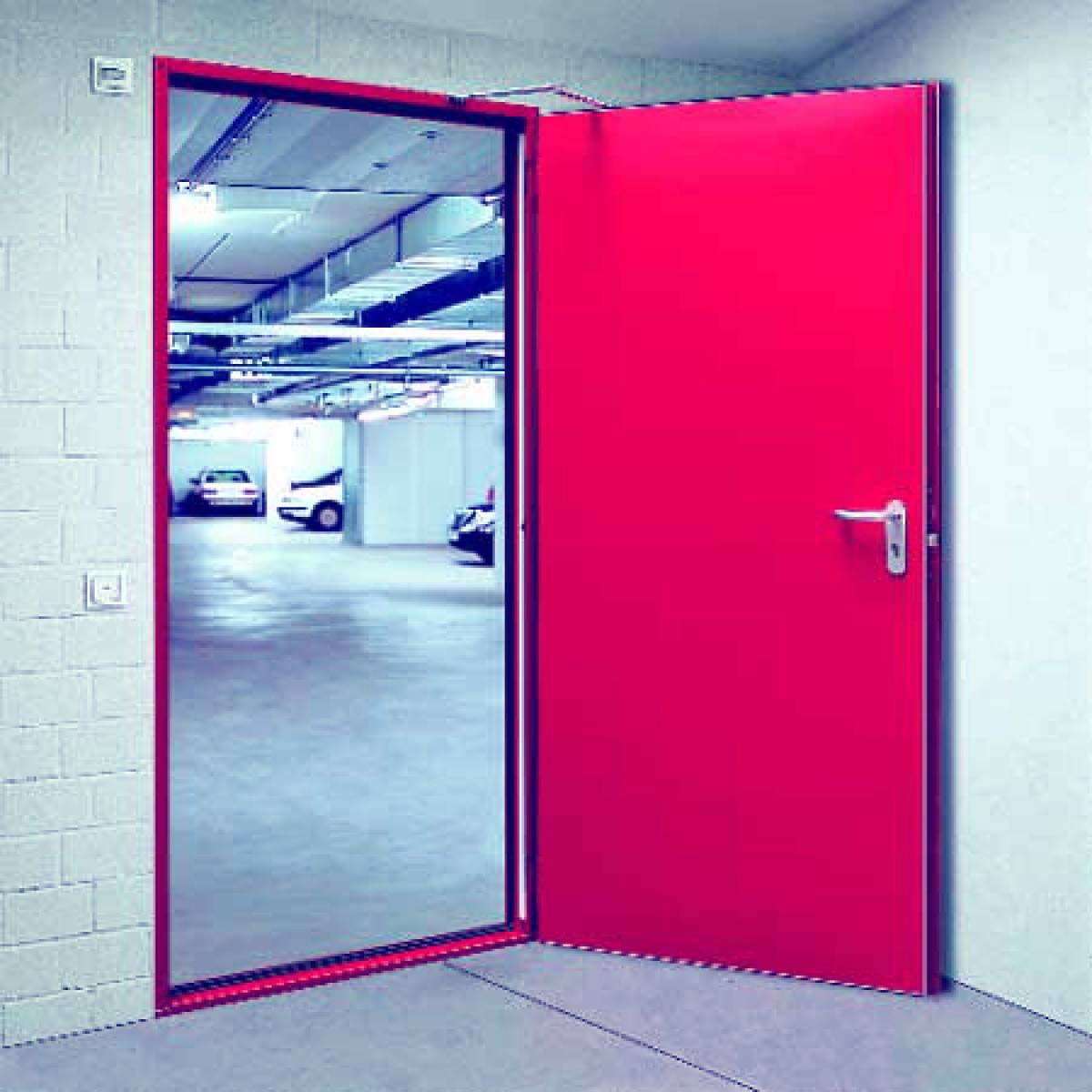 Protexia incendie, vérification et installation de porte coupe feu avec ferme porte pour la protection incendie