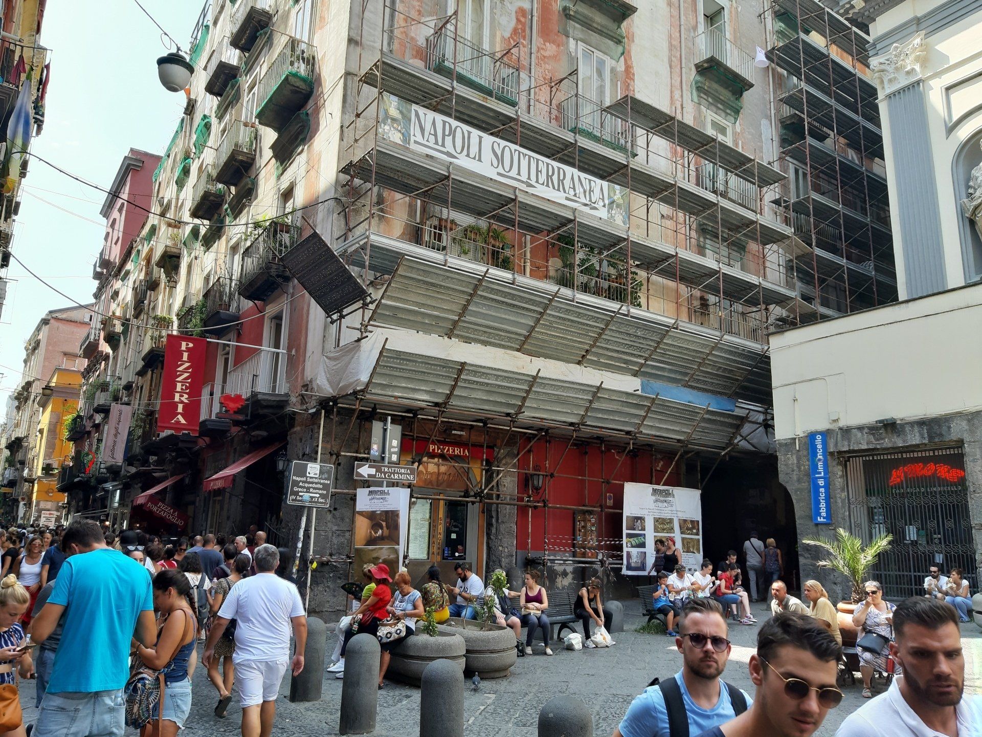 Naples Underground tour