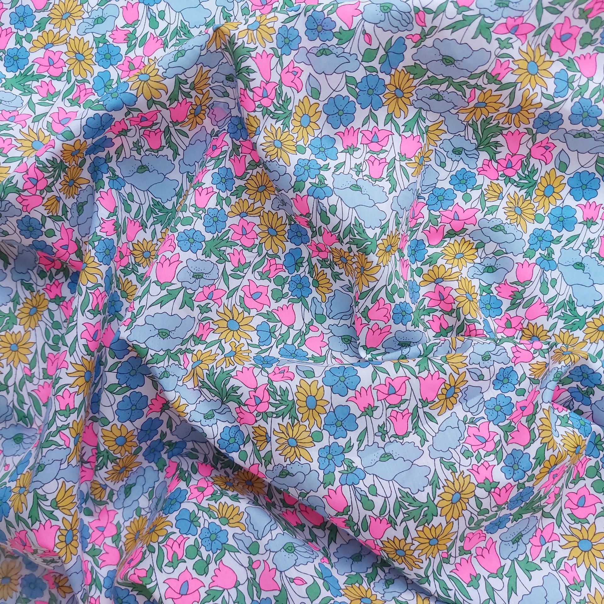 Libertyfabric Poppy and Daisy Neon