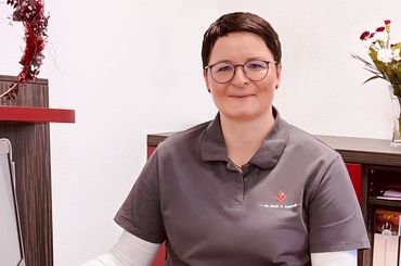 Dr. Kathrin Unkrodt Hausarzt im Oderbruch in Neulewin Portrait