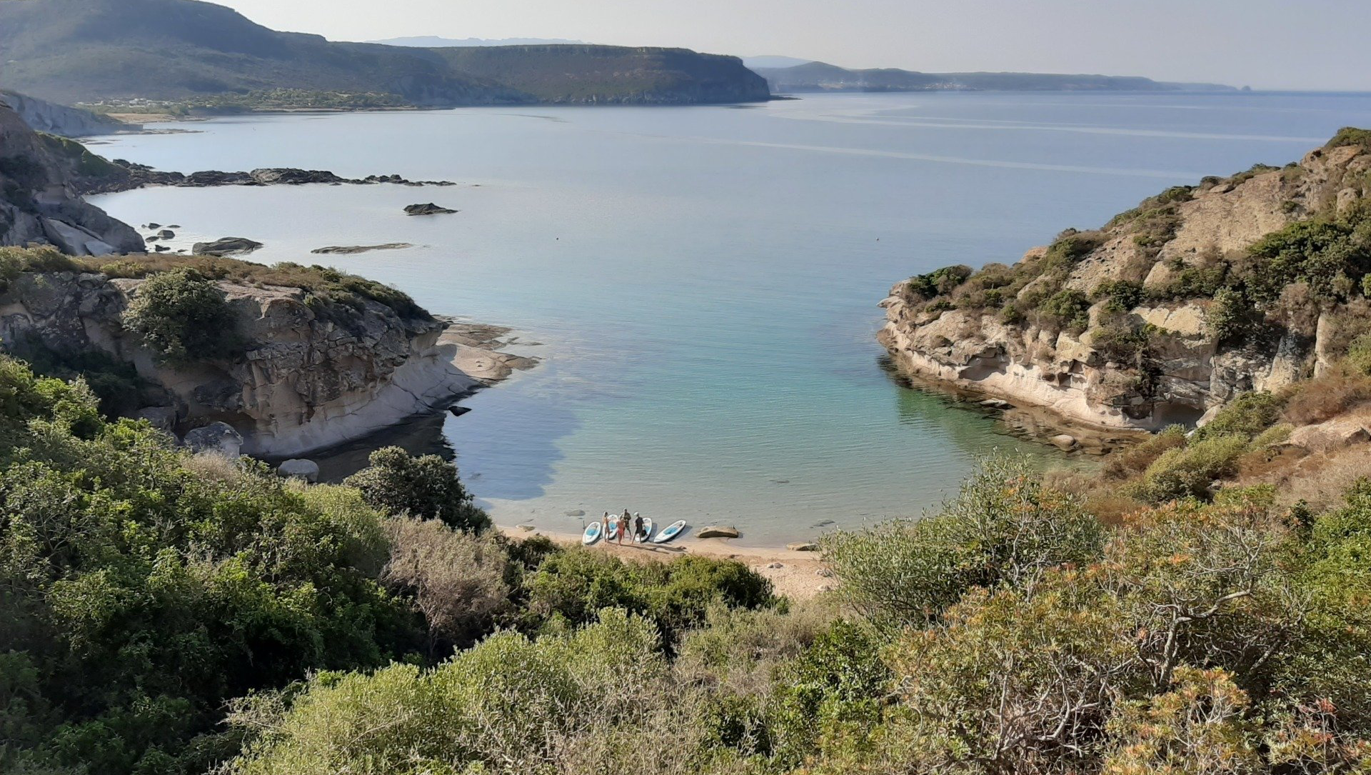 Tour in barca a vela a nord di Bosa Laltroturismo Sardegna