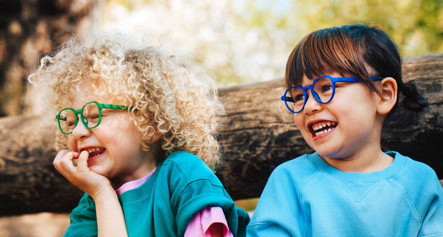 Das Team von PRISMA Optik – erfahrene Optikerinnen und Berate rstehen gemeinsam für erstklassigen Service, kompetente Beratung und hochwertige Sehlösungen.