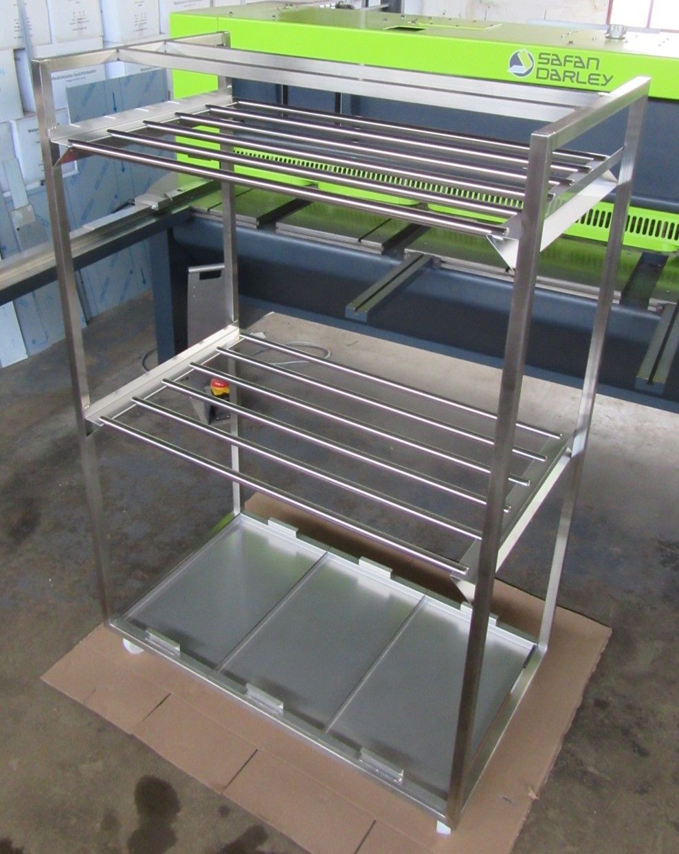 Wurstabhängewagen aus Edelstahl Wurstabhängewagen aus Edelstahl