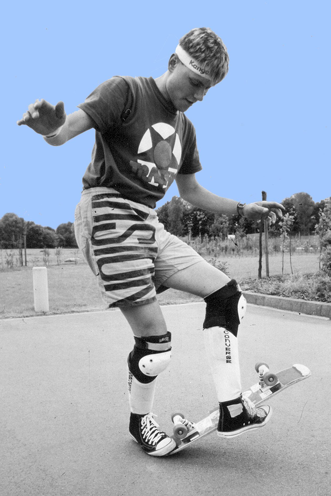 Crossfoot Casper. Freestyle Skateboarding, Guenter Mokulys.