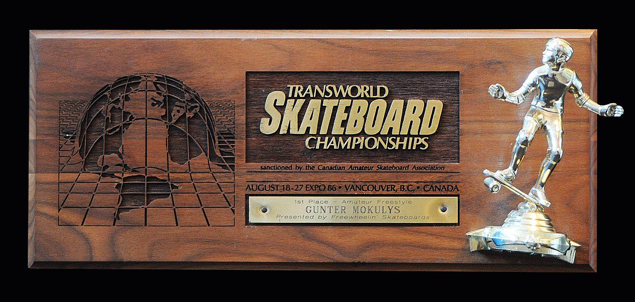 Pokal von 1986 Transworld-Skateboard-Shampionship. Freestyle Skateboarding, Guenter Mokulys, 1986.