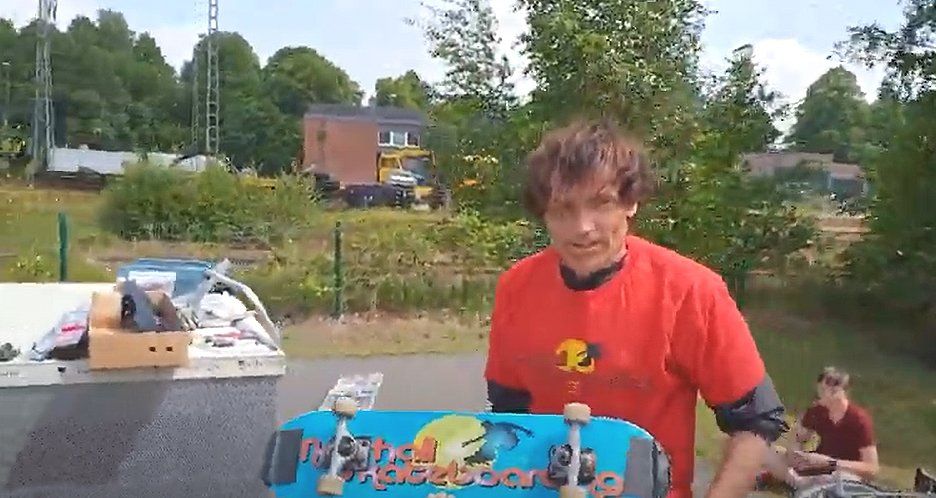 World-Round-Up Show Down. Guenter Mokulys. 2020.