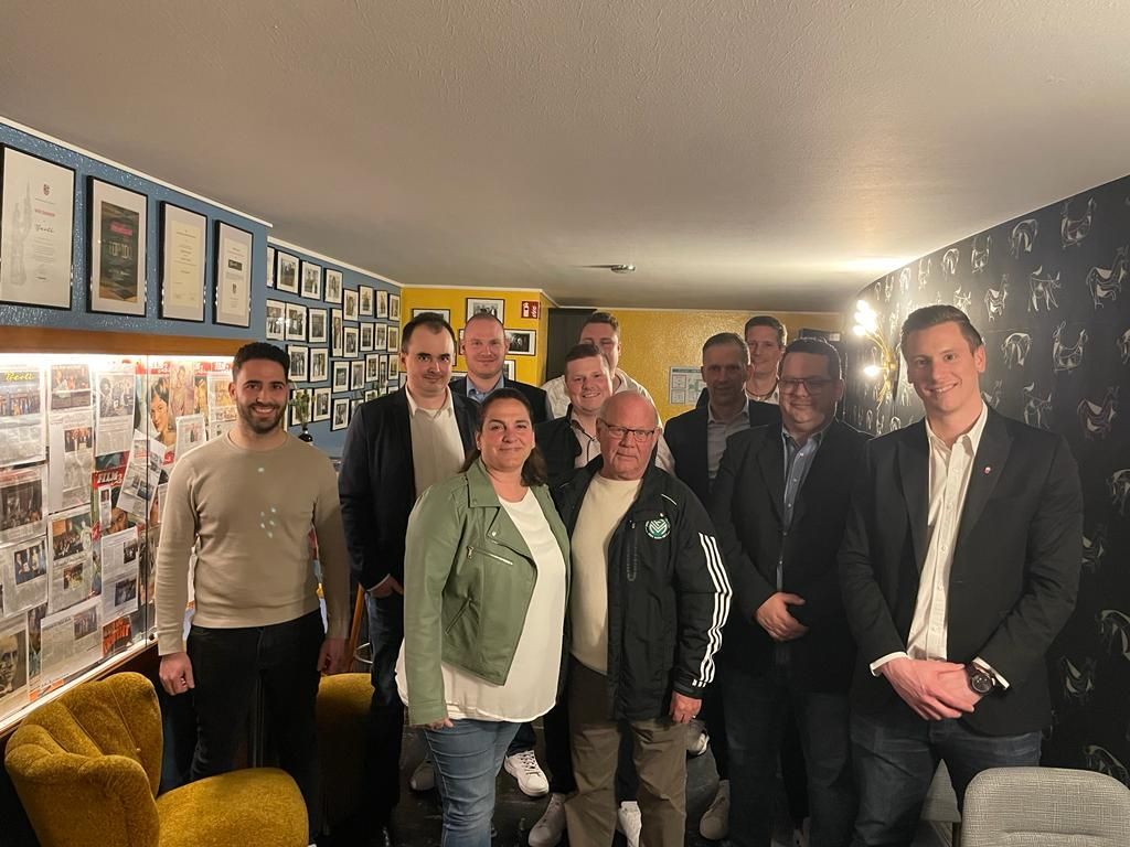 Der Vorstand des FC Berrenrath Der Vorstand des FC Berrenrath