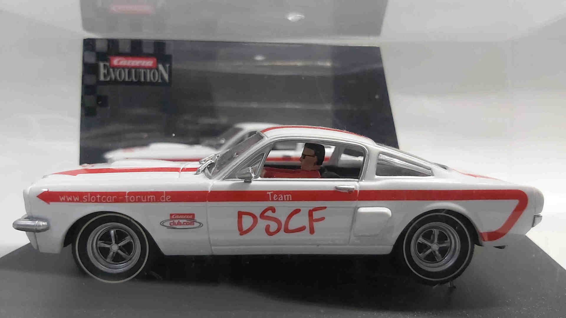 25468 Carrera 25468 Ford Mustang Fastback DSCF Clubmodell