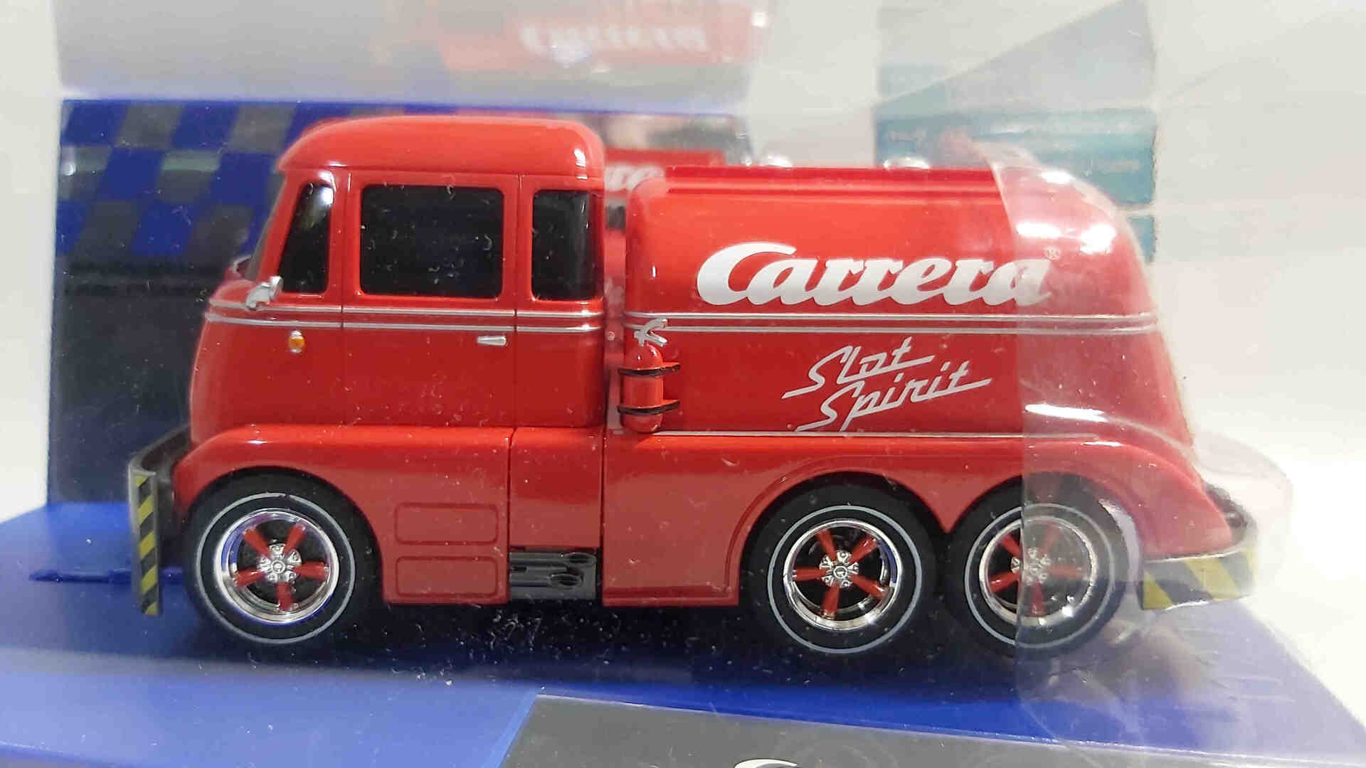 30822 Carrera Limited Edition 30822 Tanker Slot Spirit