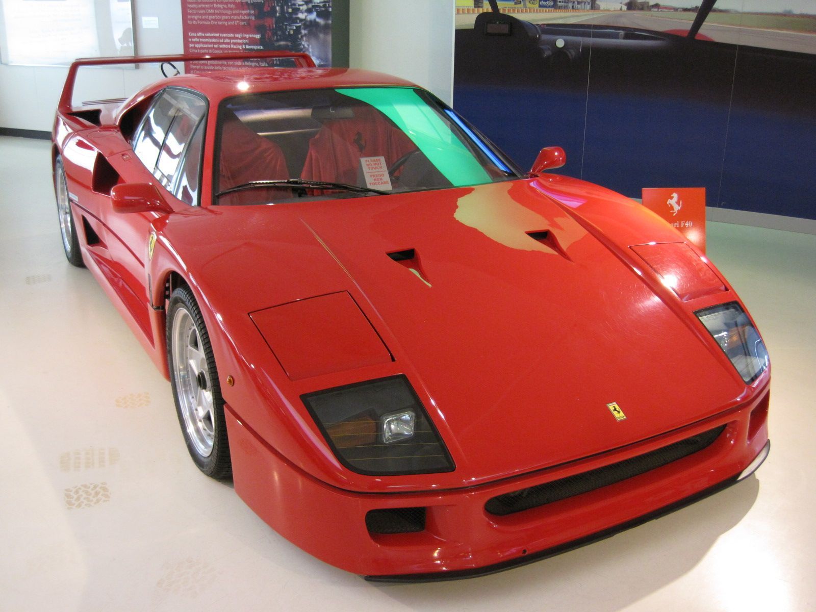 Ferrari F40 Heck