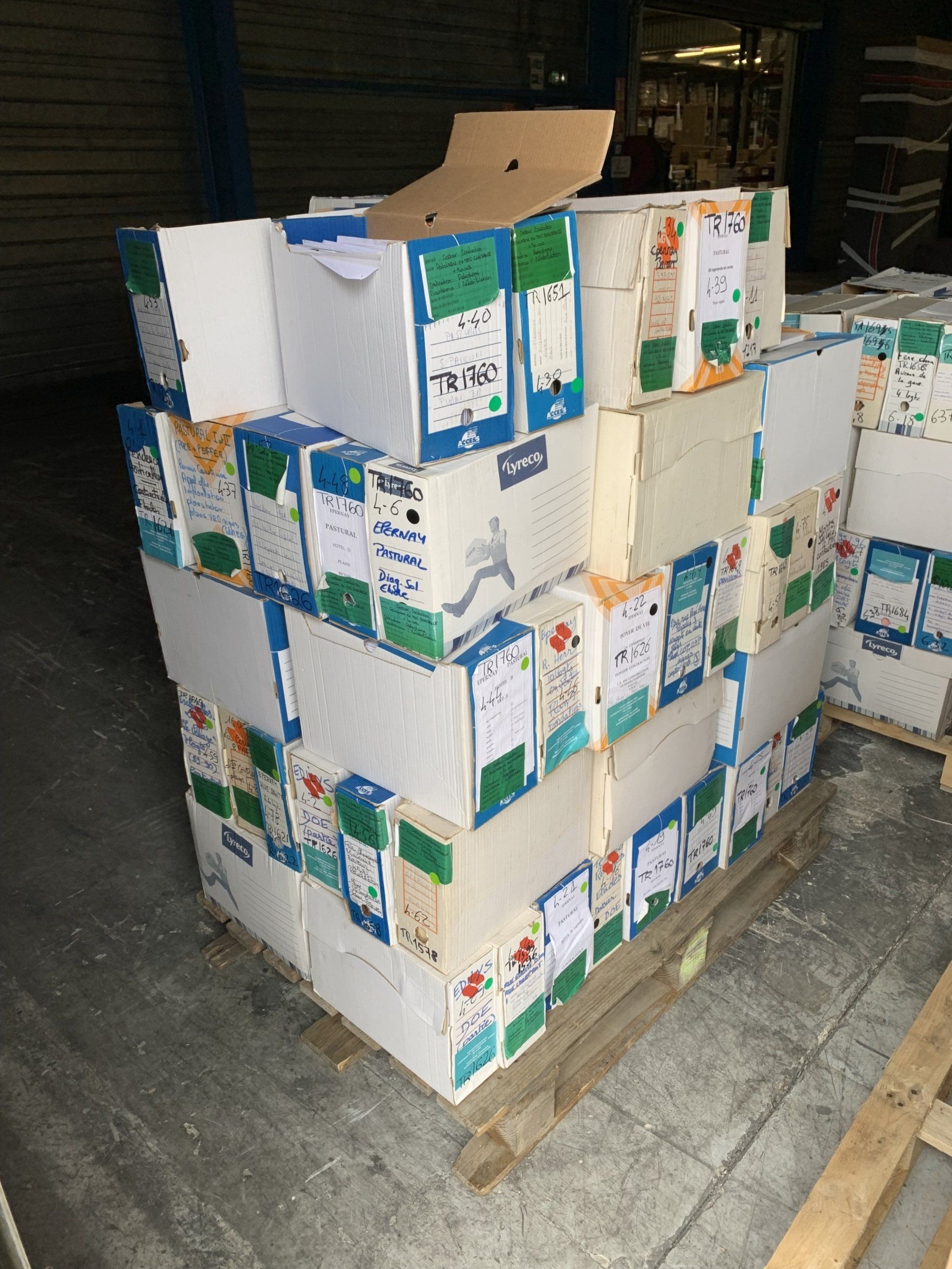 FRANCE-ARCHIVAGE-tri-archives-entreprise