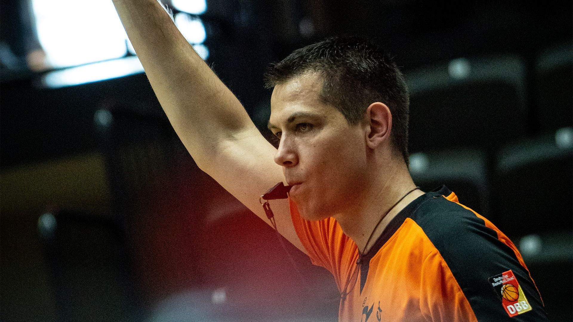 Quelle:https://www.basketball-bund.de/dbb/schiedsrichter/werde-schiedsrichter/