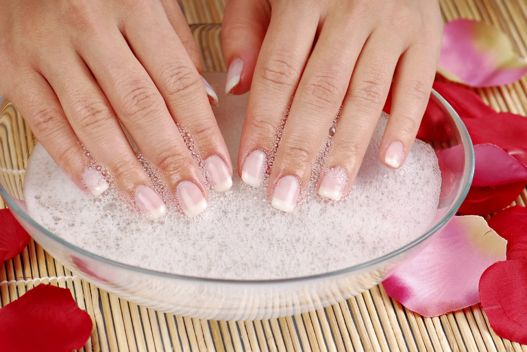 Maniküre, Nagellack,