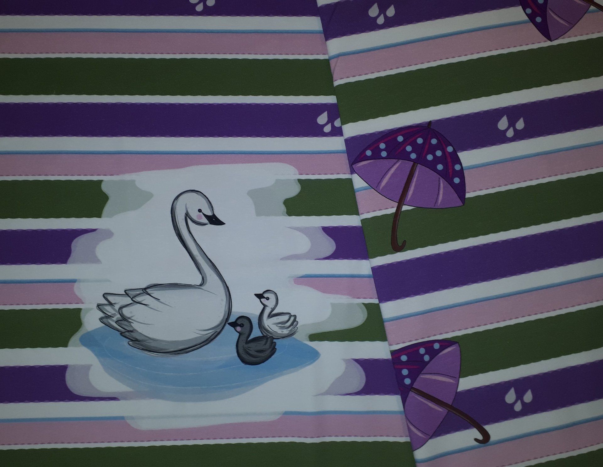 rainy day #violet-olive