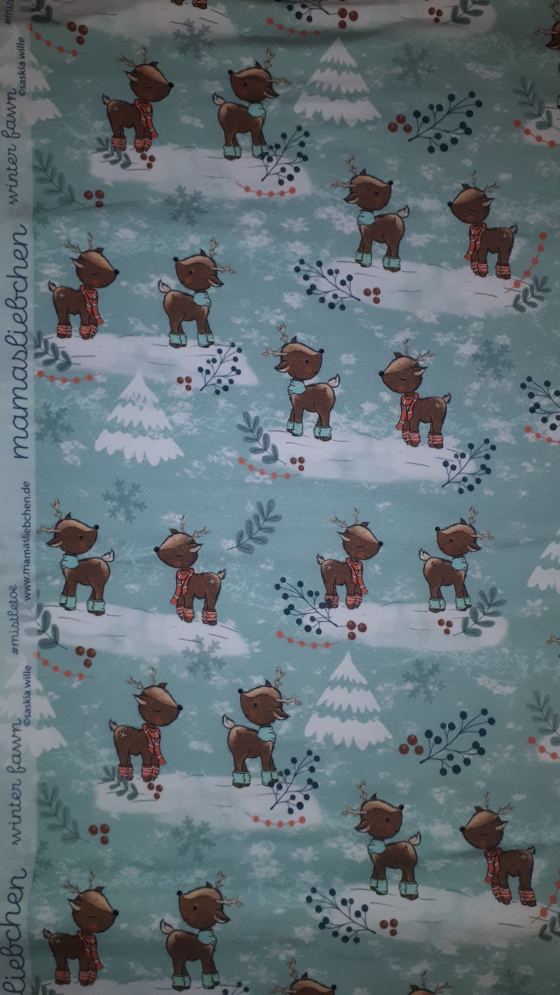 Winter fawn #mistletoe