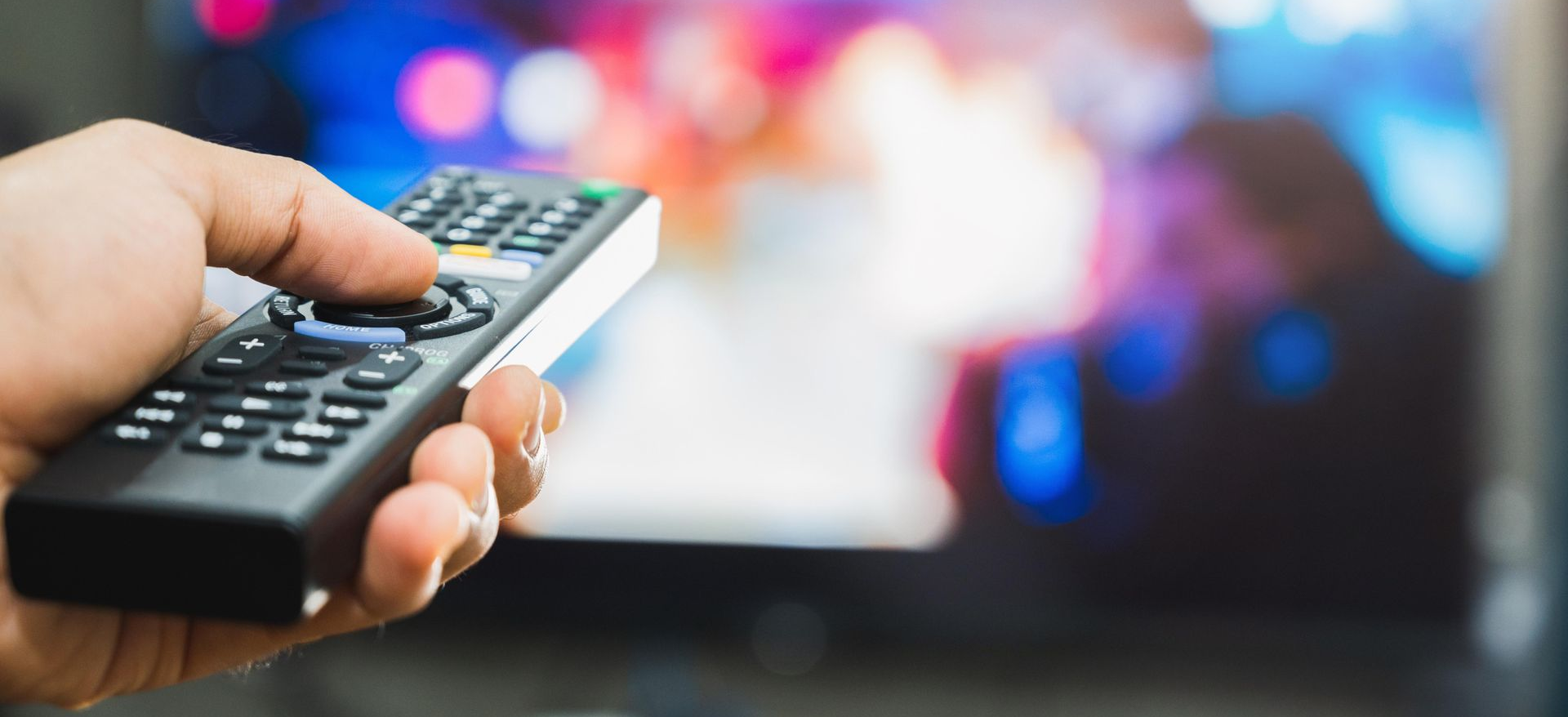 Dr. Musikus im Fernsehen - zur Website Klemens Kopka gestaltet ein Reinhard Mey Konzert. Dr. Musikus im Fernsehen - zur Website Klemens Kopka gestaltet ein Reinhard Mey Konzert.