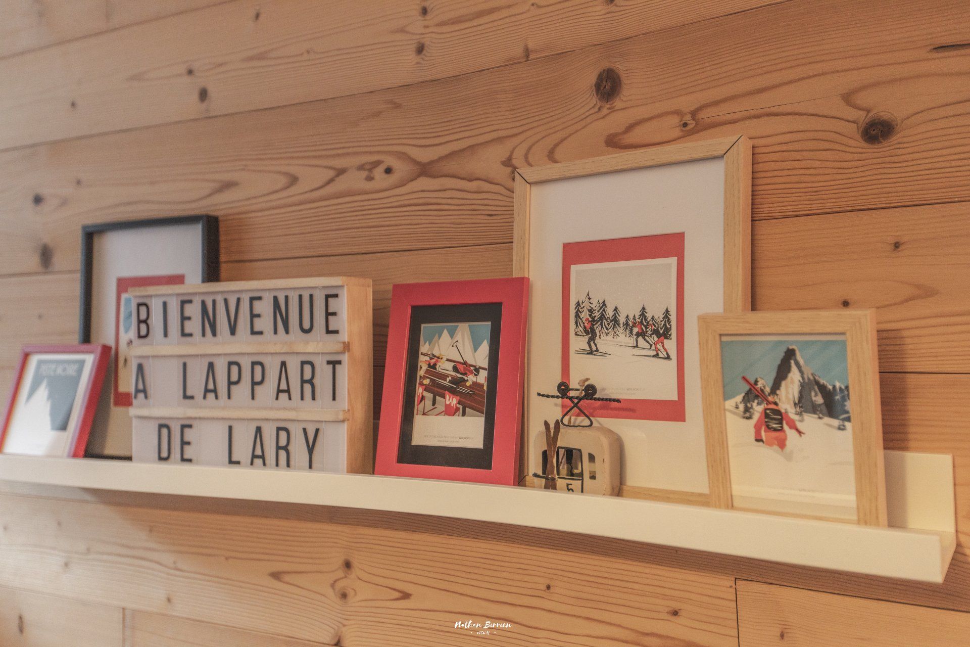 Décoration raffinée et ambiance cosy appartement de vacances Saint-Lary Soulan, idéal cure thermale et séjour montagne