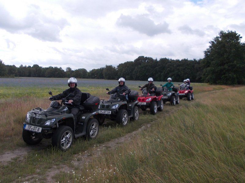Junggesellenabschied für Männer Quad fahren Berlin