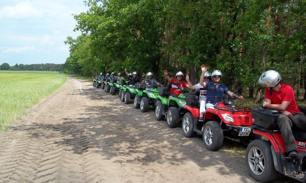 Quad fahren zum Junggesellenabschied JGA Brandenburg