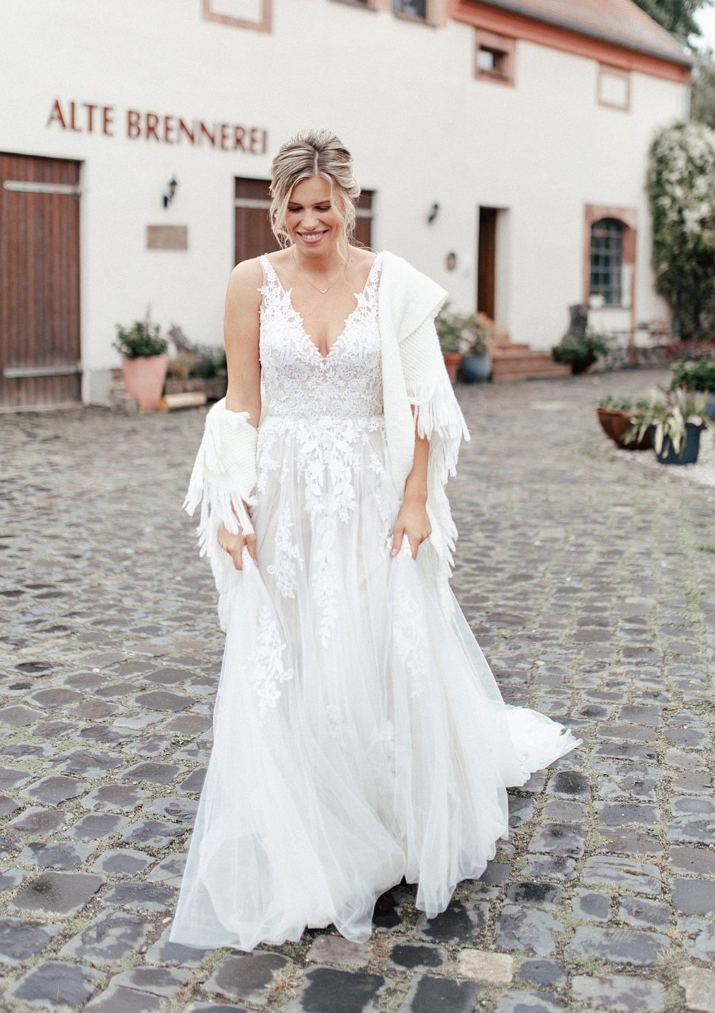 Brautkleider im Landhaus-Stil, Brautmode im Landhaus-Look in Leipzig kaufen