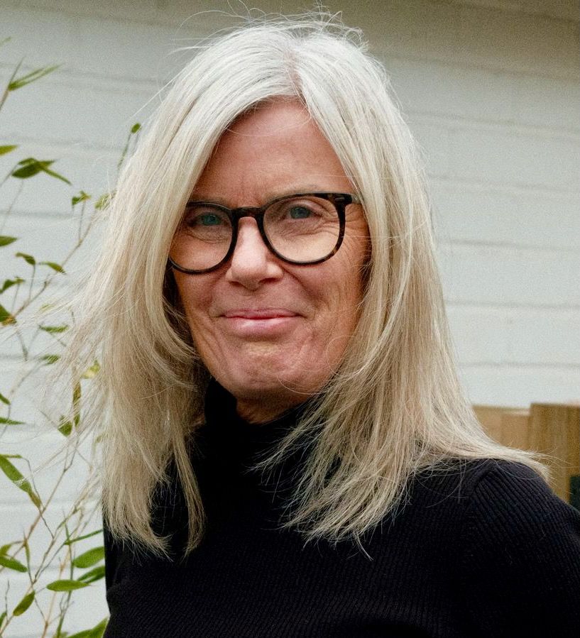 Sue Perry, myofascial release, visceral manipulation, Jean Pierre Barral, digestive issues, nerve entrapment, nerve release, headaches, TMJ, back pain, pain relief clinic, Newbury, Berkshire