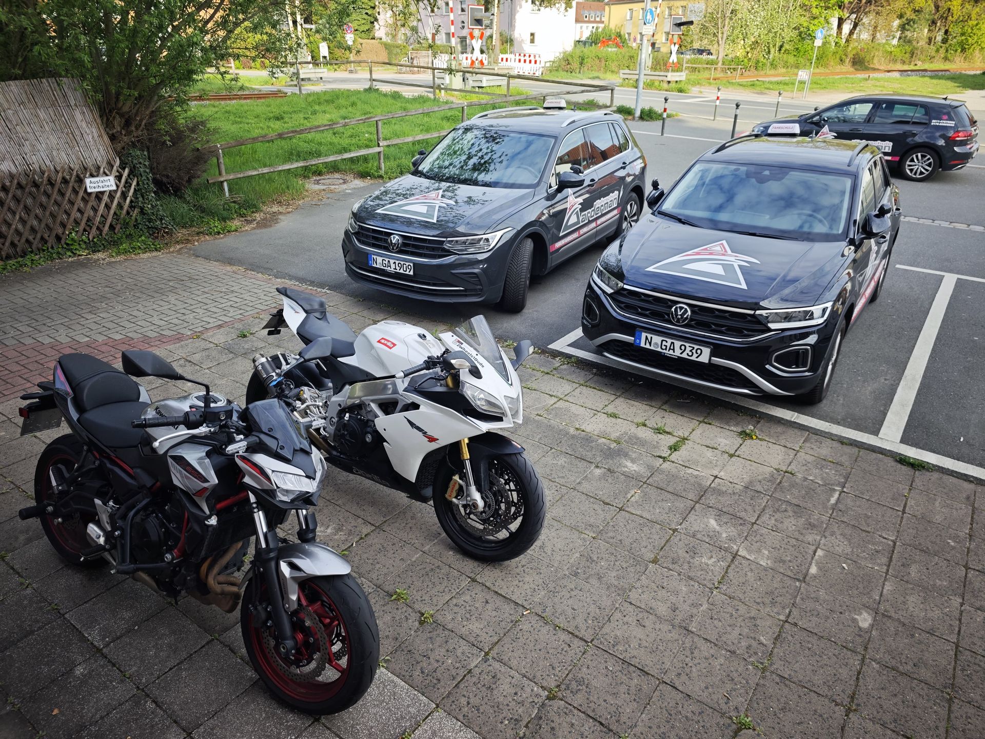 Mit unserem neuen und sehr erfahrenen Fahrlehrer und Fahrsicherheitstrainer für Motorrad
