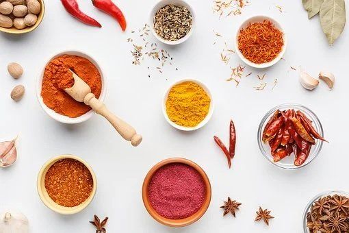 verschiedene Rezepte von Speiseinsekten um Insekten zu essen