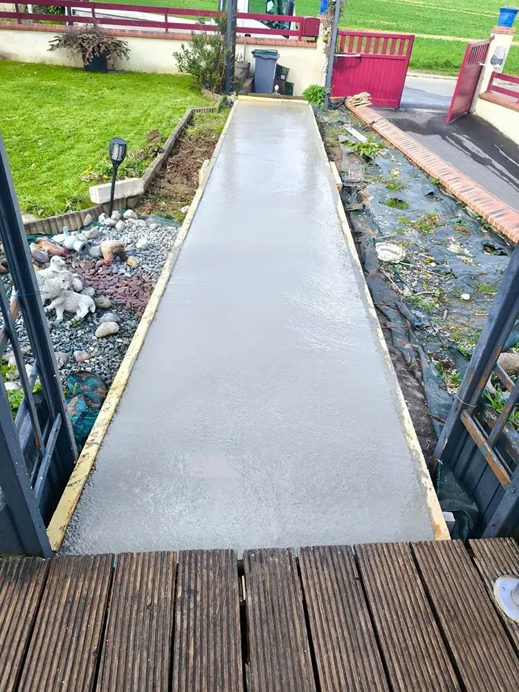 allée béton en Normandie