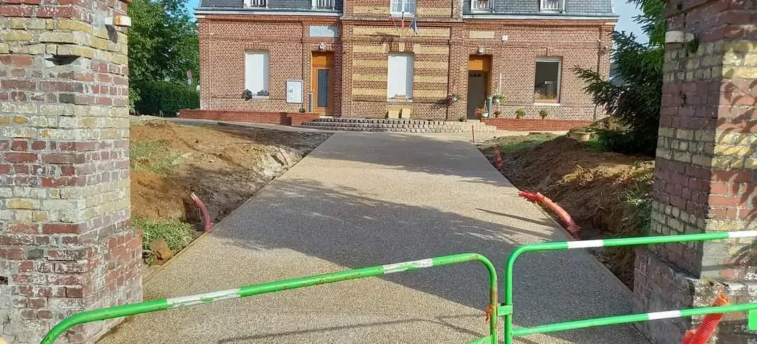 allée béton désactivé Normandie