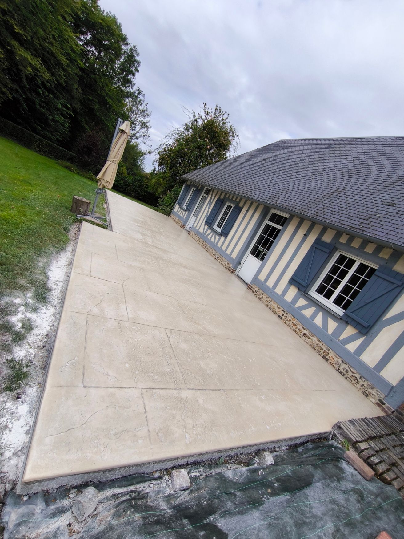 beton imprime emanville 76 beton imprime grande dalle 90/90 couleur salvstone