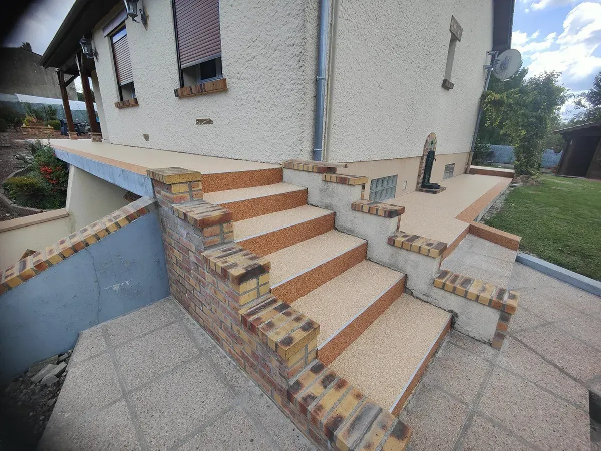 escalier moquette de pierre Normandie