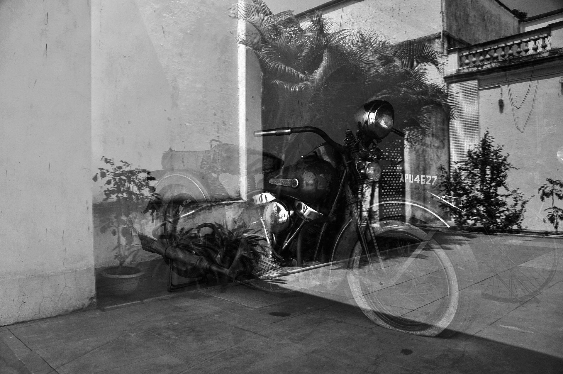 Pauline Alioua Phantomatic // Nowhere to be seen