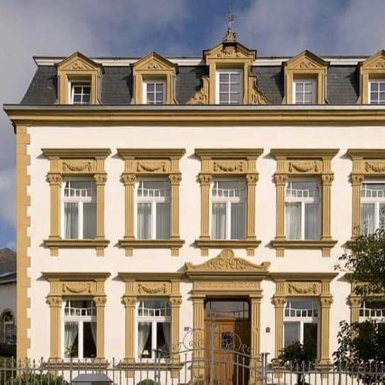 Restaurierung von Sandsteinfassaden Restaurierung denkmalgeschützter Bauten