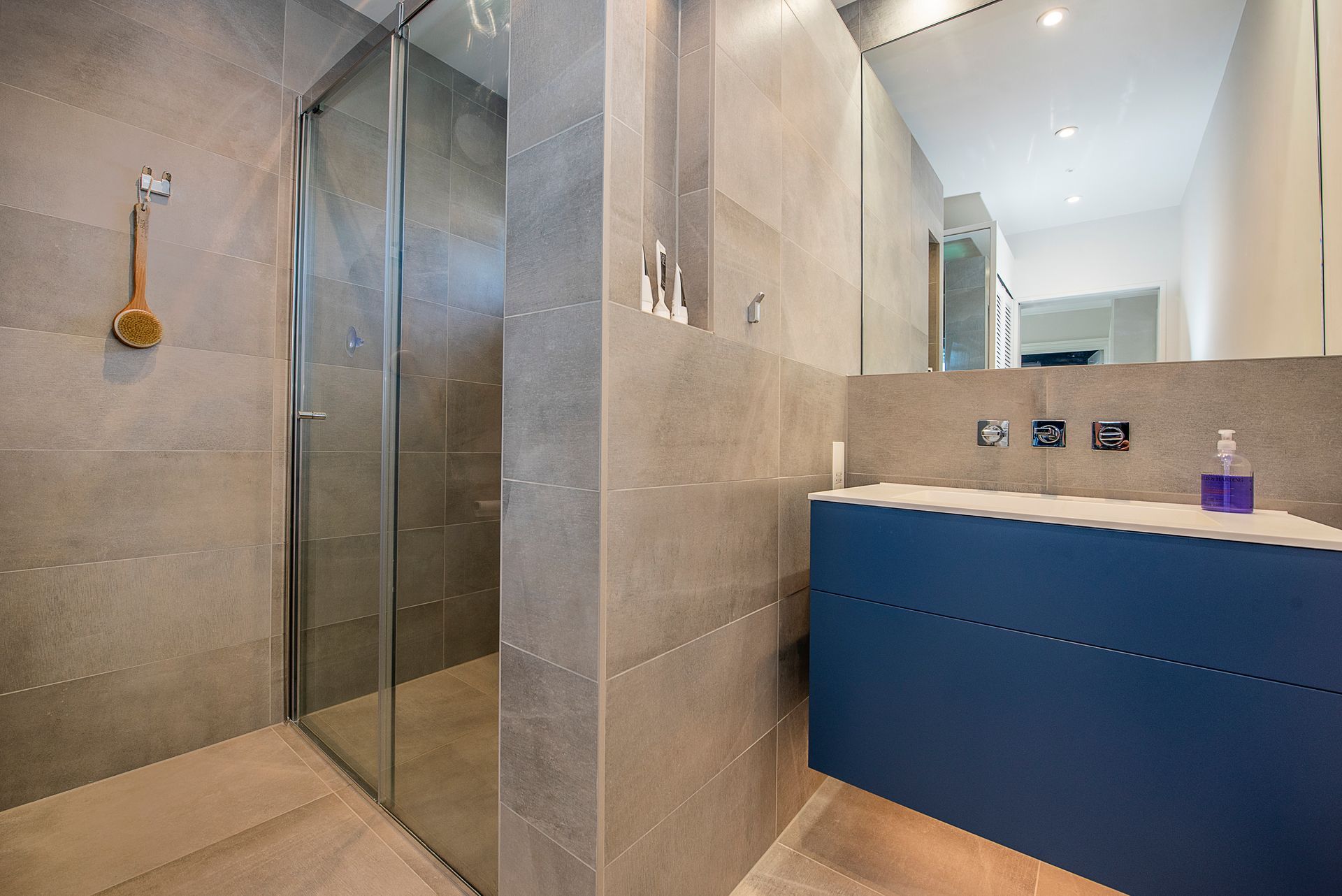 Design & Conker Interiors Hampton Interiors