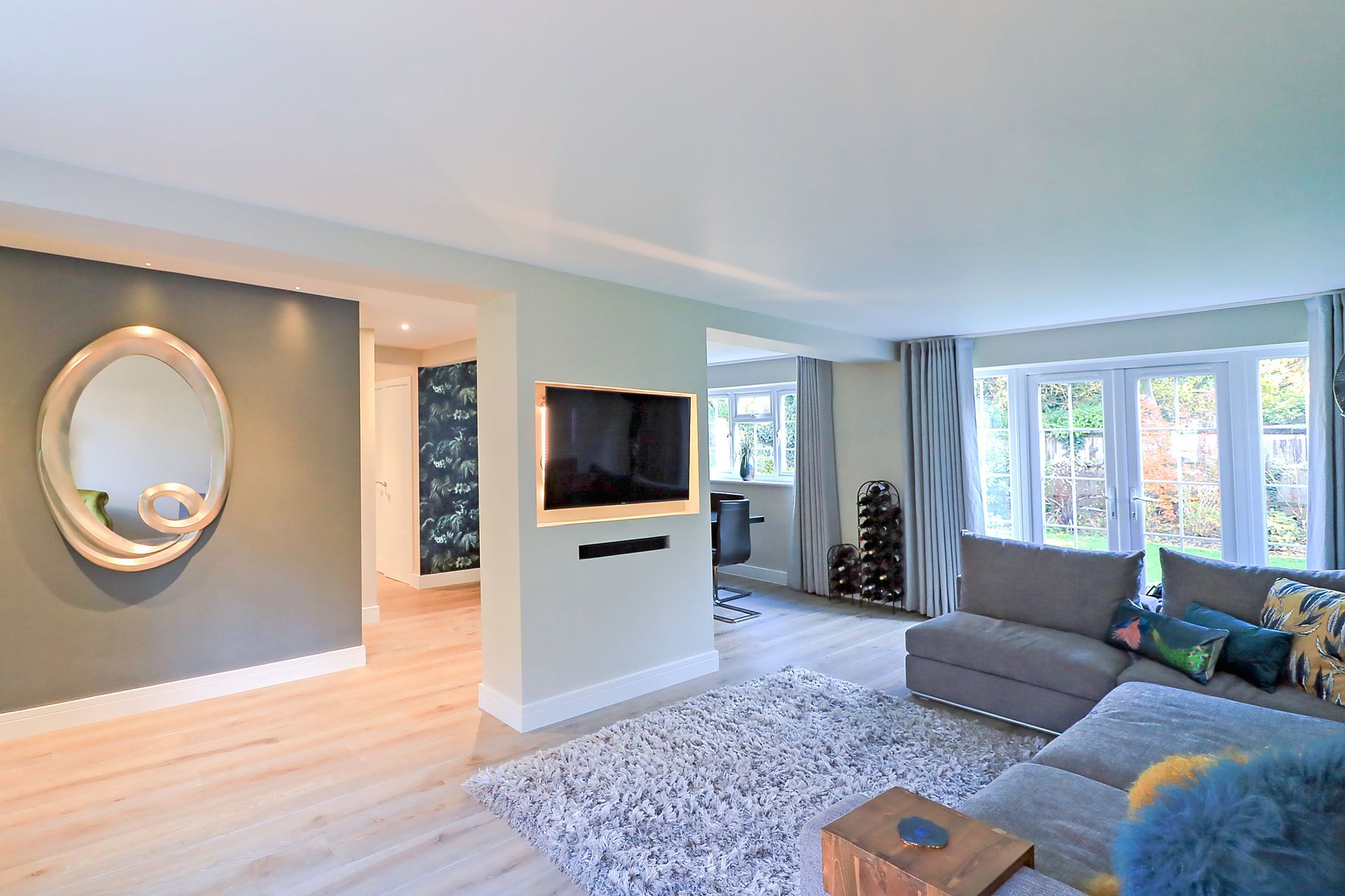 Coopers Hill, Englefield Green interior design. Design and Conker Interiors