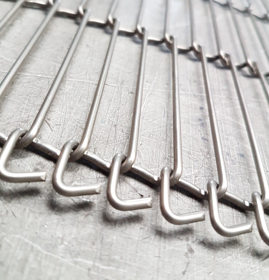 grille a fils entrelacés standard