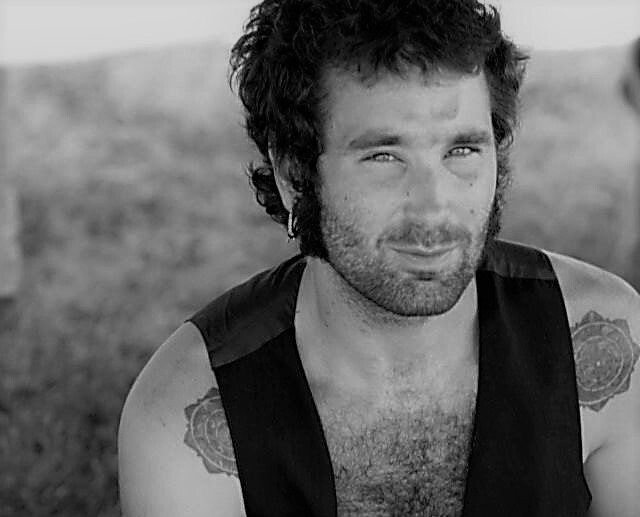 Cédric Dalot - Compagnie CPPP Cédric Dalot, Artiste de cirque de la Compagnie CPPP