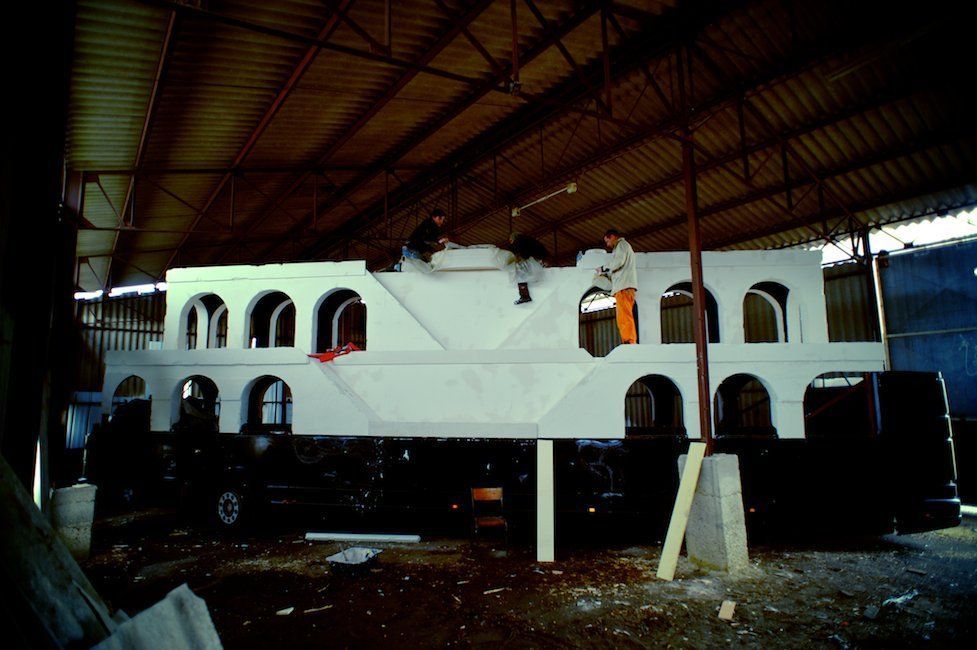 Construction de décor pour la Pégoulade de Nîmes - Compagnie CPPP