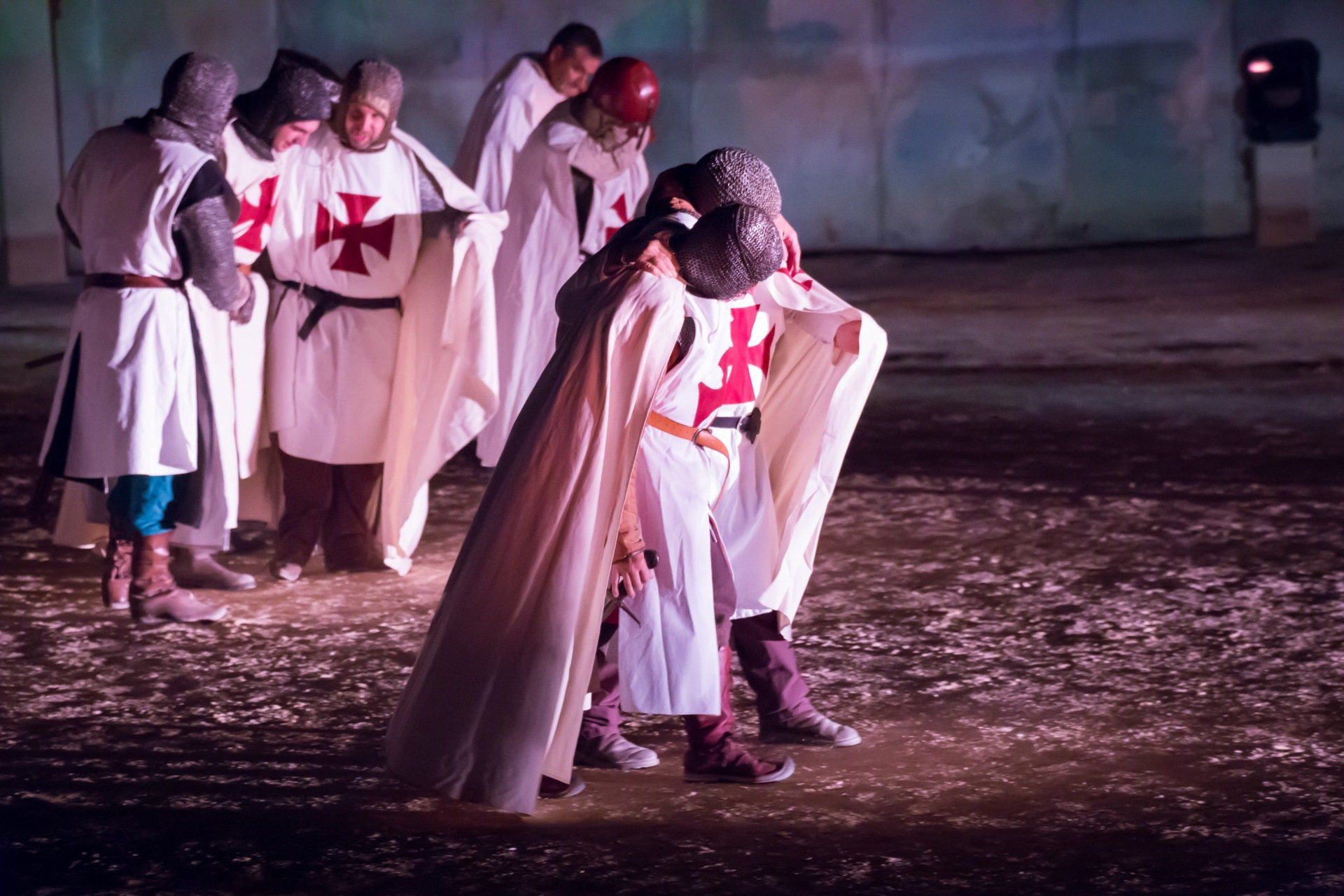 Les Nuits de Nemaus, Spectacle historique nocturne dans les Arènes de Nîmes, décors et costume par la Compagnie CPPP