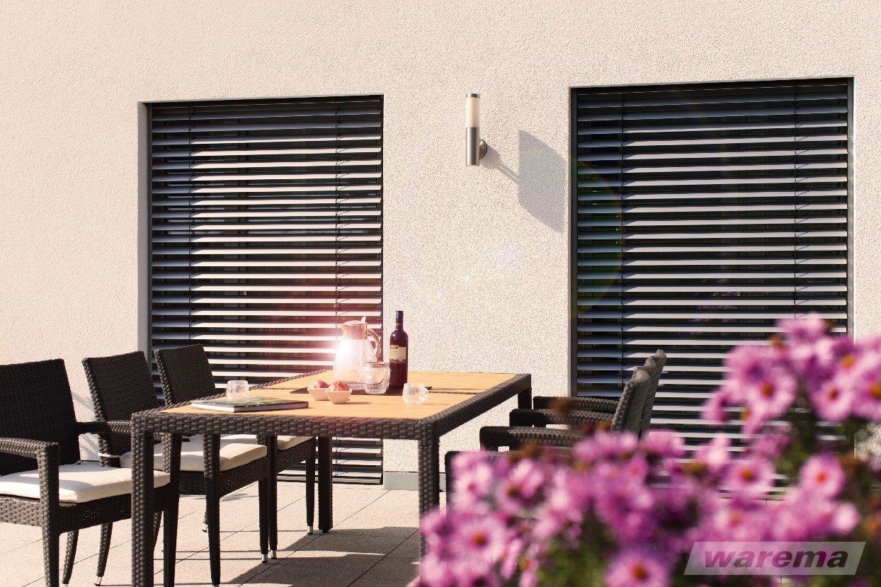 Esszimmer -  zwei Fenster mit Raffstore