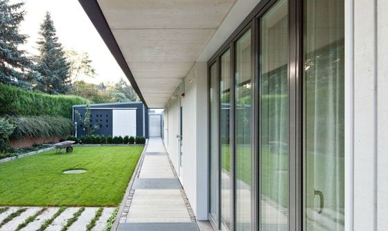 bild und Link: Terrassenelement aus Holz-aluminium 