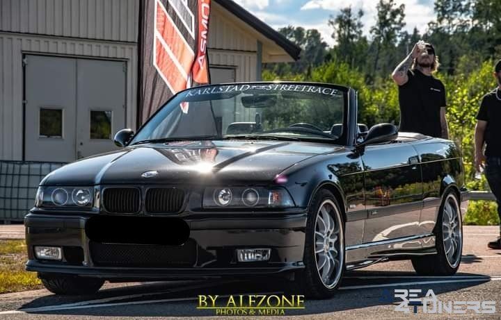 KSR Midsommattläff
Imagen del reportaje de la revista Tuning Area4tuners.es, de la concentración de coches Tuning del año 2022 en Karlstad, Suecia.