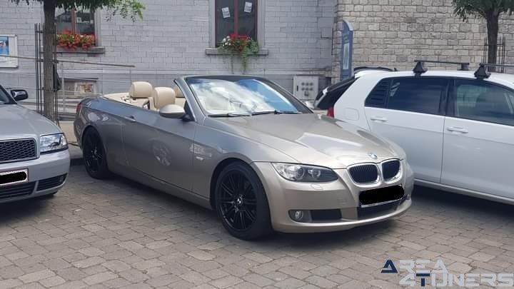 Lowsquad Insolent 2k22
Imagen del reportaje de la revista Tuning Area4tuners.es, de la concentración de coches Tuning del año 2022 en Cerfontaine, Bélgica