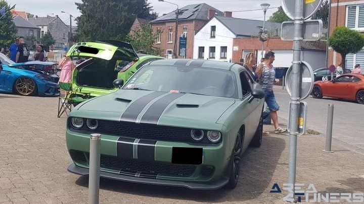 Lowsquad Insolent 2k22
Imagen del reportaje de la revista Tuning Area4tuners.es, de la concentración de coches Tuning del año 2022 en Cerfontaine, Bélgica