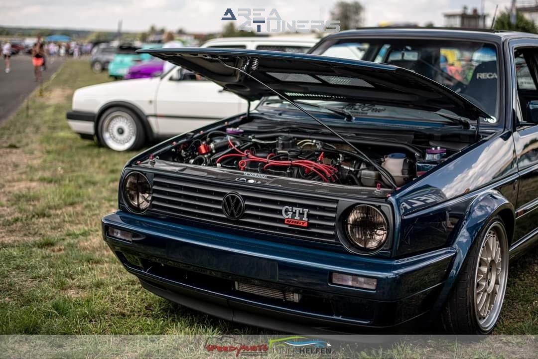 Perfonmance On Wheels nº 5
Imagen del reportaje de la revista Tuning Area4tuners.es, de la concentración de coches Tuning del año 2022 en Speichersdorf Alemania