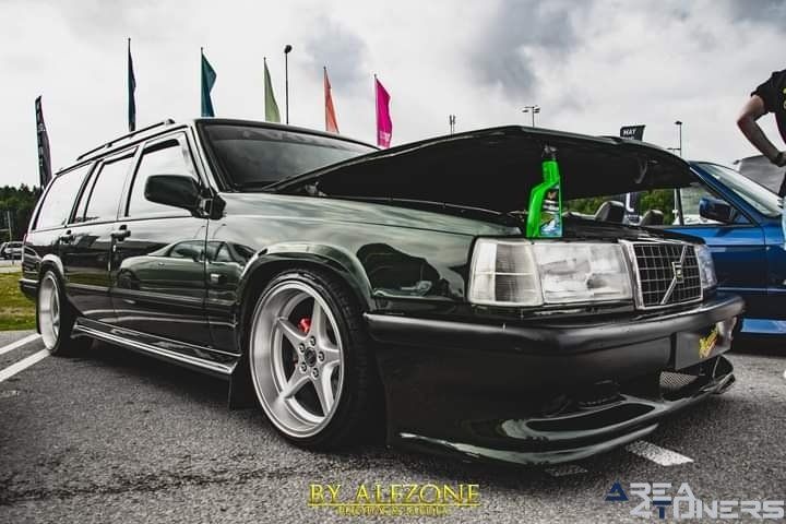 Bcc Träff Hos Mekonomen
Imagen del reportaje de la revista Tuning Area4tuners.es, de la concentración de coches Tuning del año 2022 en Eskilstuna, Suecia