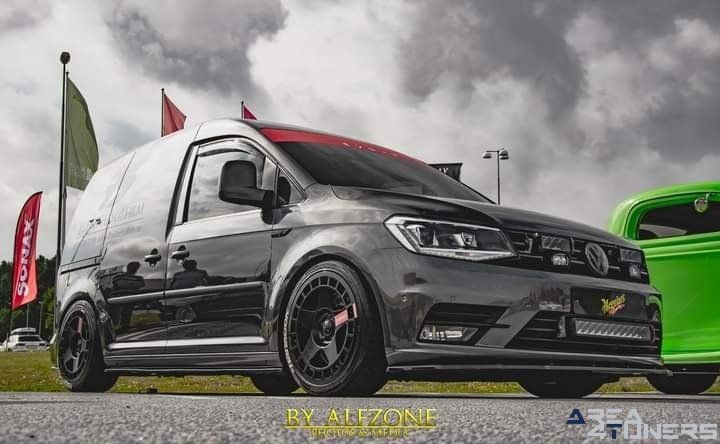 Bcc Träff Hos Mekonomen
Imagen del reportaje de la revista Tuning Area4tuners.es, de la concentración de coches Tuning del año 2022 en Eskilstuna, Suecia